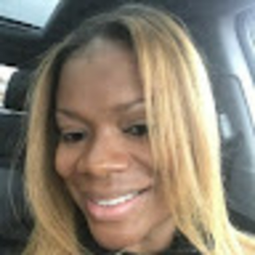 Meet your Posher, Tonya
